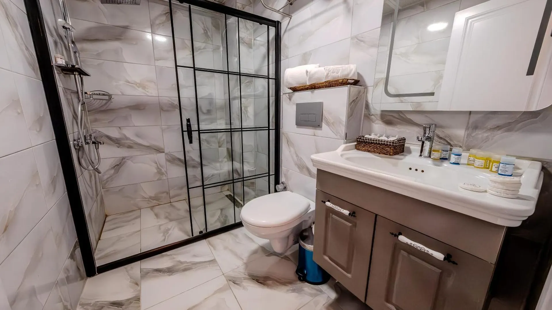Rubby Hotel Kadikoey Istanbul 0*,  Turkey